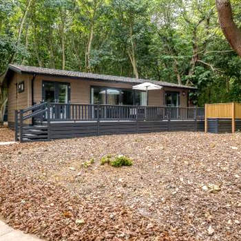 Woolverstone Marina and Lodge Park