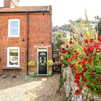 8 Melinda Cottage