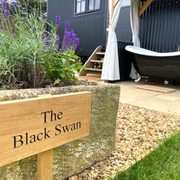 The Black Swan Shepherd Hut