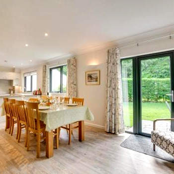 Oakdene House