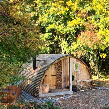 Fox Lodge at Heygates Lodging - with hot tub