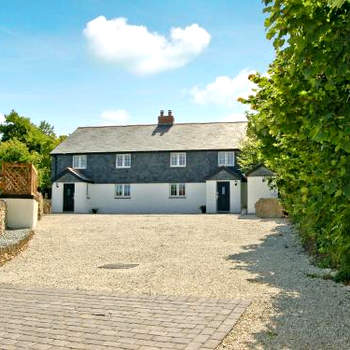 Home Park Farm Cottages A