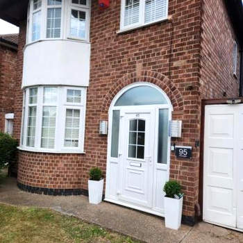 Cosy 3 Bedroom Home in Notts
