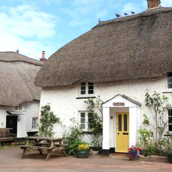 Rambler Cottage, a delightful cottage, Hope Cove, South Devon a stones throw from the beach