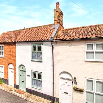 Curlew Cottage Woodbridge Suffolk Cosy Victorian cottage for couple and dog