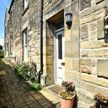 Riverbank Cottage