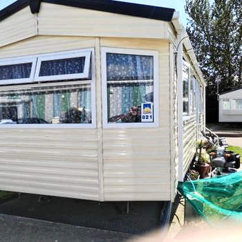 Great 6 Berth Caravan At Seawick Holiday Park, Nearby Clacton-on-sea Ref 27821s