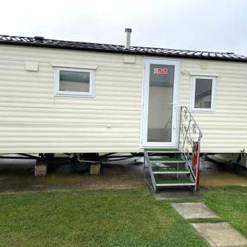 Emeralds caravan lettings