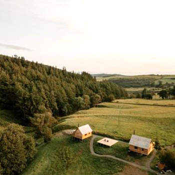 Woolly Wood Cabins - Bryn