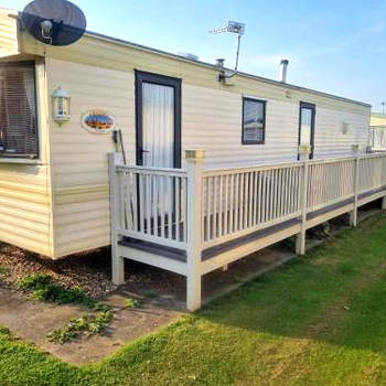 TP43 3 BED CARAVAN . GOLDEN PALM CHAPEL ST LEONARDS