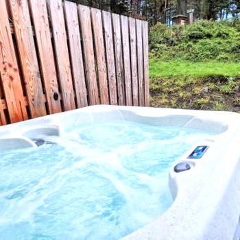 Kaoglen Fallow Pod - Luxury - Hot Tub - Pet Friendly