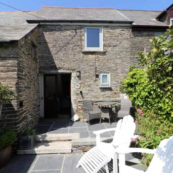 Romantic cottage above estuary