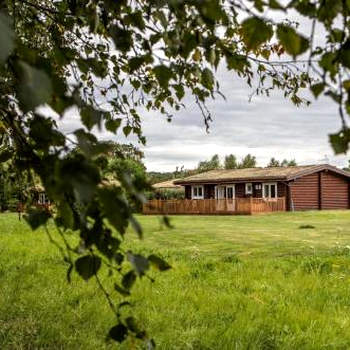 Quail Lodge - Nordic Log Cabin