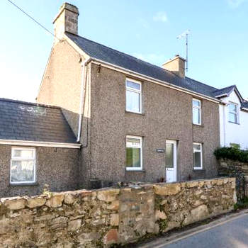 2 Bryn Hyfryd