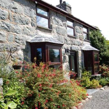 Henborth Mawr Cottage in Talybont