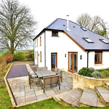 4 Bed in Llandysul 66640