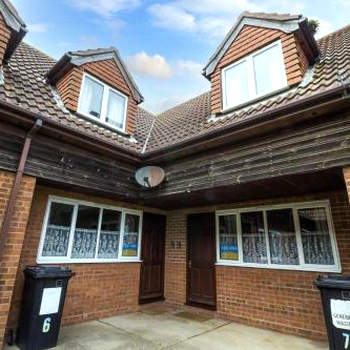 Seaside Cottage In Beautiful Hemsby, Norfolk By The Beach Ref 99007j