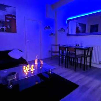 Birmingham City Centre One Bedroom Apartment - FREE Parking, FREE & Fast WiFi, 24HR Check-in, Nearby O2 Academy, The Mailbox & Broad Street
