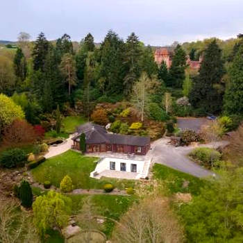 Modern country villa, stunning gardens and view