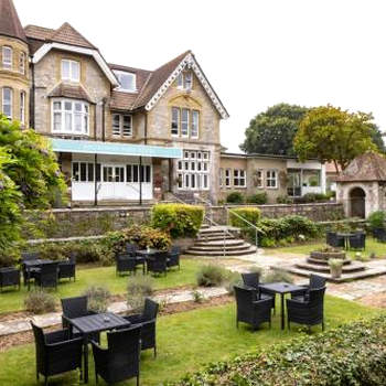 The Broadway Park Hotel