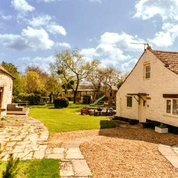 Little England Retreats - Cottage, Yurt and Shepherd Huts