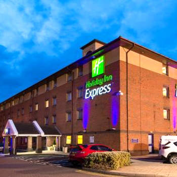 Holiday Inn Express Birmingham Oldbury, an IHG Hotel