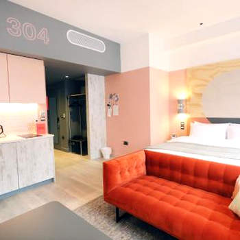 room2 Southampton Hometel