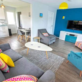 Sandbanks Braunton, Stylish Cottage near to Saunton Beach Sleeps 4