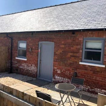 The Cow 'ouse, Wolds Way Holiday Cottages, 1 bed cottage