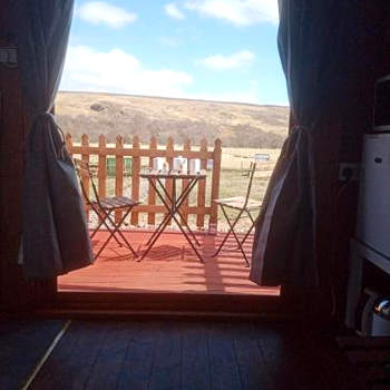 Wee Hoose Glamping 3