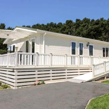 Jonstone Pines Lodge at Cayton Bay Holiday Park