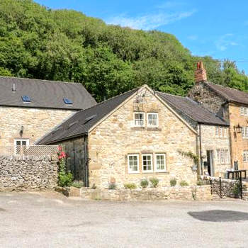 2 Miners Arms Cottages