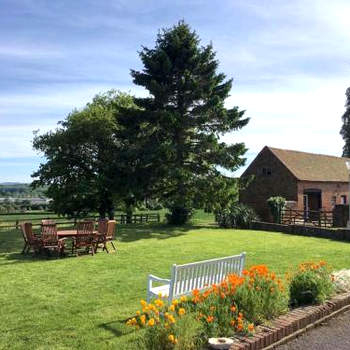 Colthrop Manor with Gardens