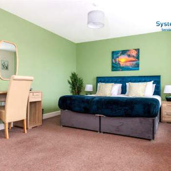 Syster Properties Serviced Accommodation Leicester 5 Bedroom House Glen View