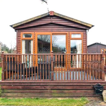 La-Serenite Lodge With Hot Tub