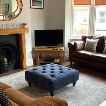 Howick House - Gorgeous Cosy Filey Cottage style central location - Sleeps 9