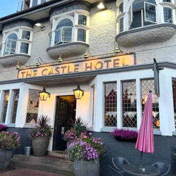 Castle Hotel