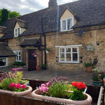 The horse and panniers guest house.