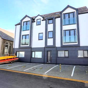 1 Avondale House