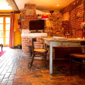 The Bakery a honeymooners favourite cosy stylish with lovely walks and pubs