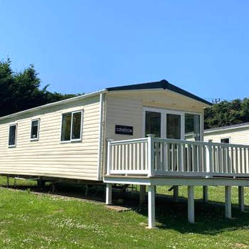 Luxury 2 Bedroom Caravan LG13, Shanklin, Isle of Wight