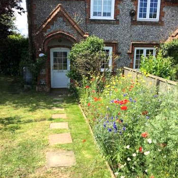 Corner Cottage - base for exploring North Norfolk