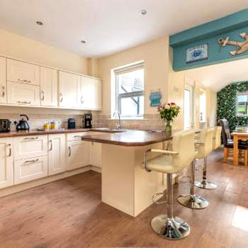 Home AWey - Holiday home near harbour
