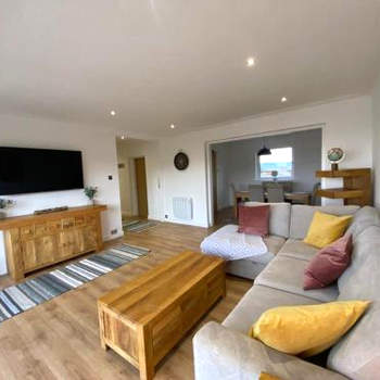 Beachfront Penthouse, Largs