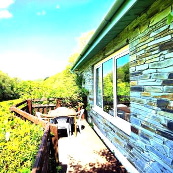 Kallowen Cottage at Crackington Haven, near Bude and Boscastle, Cornwall
