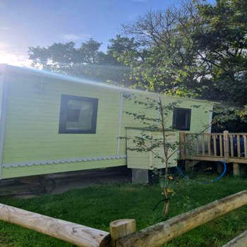 Shepherds Hut - Riverview 5