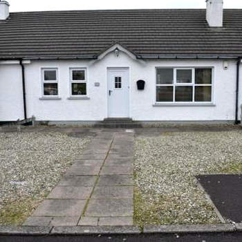 Holiday Home- Portballintrae