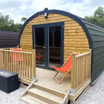 Sky Pod 1 Pet Friendly