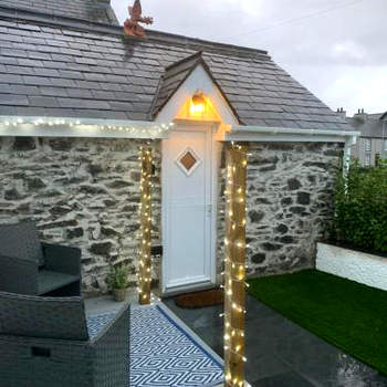 White Mermaid Cottage Anglesey Holidays