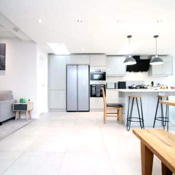 K Suites - Hatherton Road